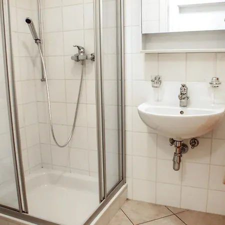 Daire Lakeview By Interhome *